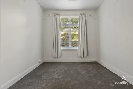 Property photo of 2/34 Elphin Road Launceston TAS 7250