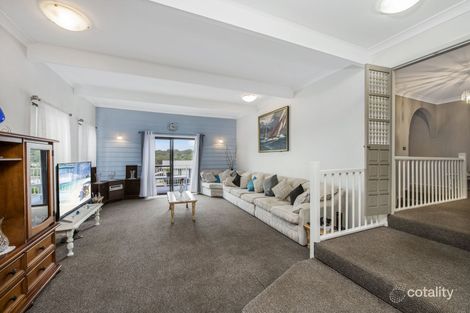 Property photo of 11 Vista Parade Bateau Bay NSW 2261