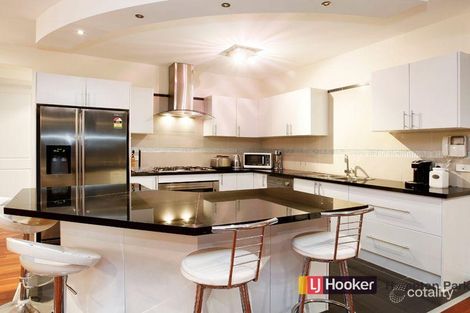 Property photo of 40 Glenbrook Crescent Lynbrook VIC 3975