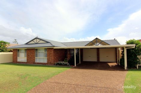 Property photo of 7 Gleneon Drive Forster NSW 2428
