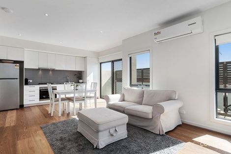 Property photo of 11/11-13 Ashley Street Reservoir VIC 3073