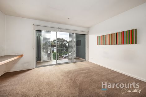 Property photo of 36 Waxflower Crescent Bundoora VIC 3083