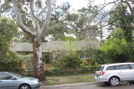 19 Langmore Lane, Berwick, VIC 3806