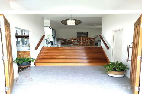 7 Tea Tree Gr, Peregian Springs, QLD 4573