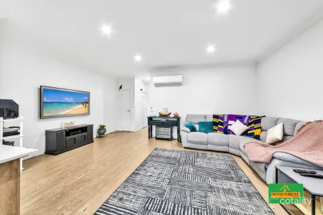 Property photo of 4 Cherry Tree Lane Clyde VIC 3978