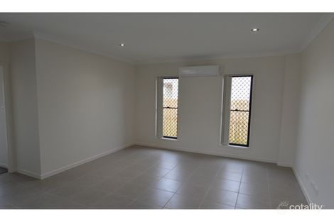 Property photo of 11 Varsity Crescent Norman Gardens QLD 4701