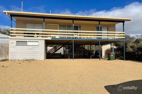 Property photo of 24 Waratah Avenue Marion Bay SA 5575