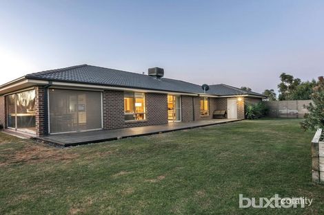 Property photo of 8 Cuzens Road Alfredton VIC 3350