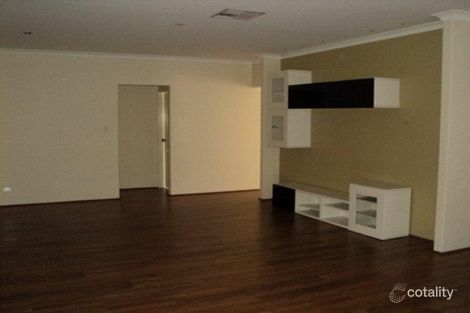 Property photo of 11 Tongaroo Boulevard Success WA 6164