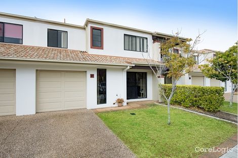Property photo of 37/302 Christine Avenue Varsity Lakes QLD 4227