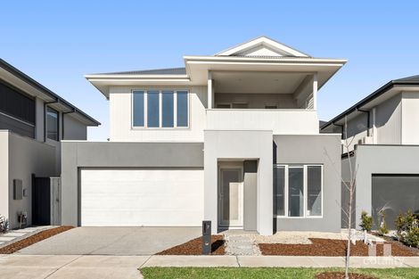 Property photo of 7 Verdant Drive Donnybrook VIC 3064