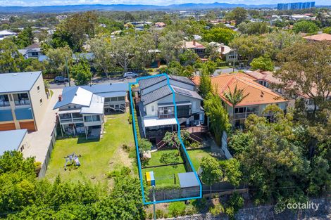 Property photo of 2/7 Hilltop Street Labrador QLD 4215