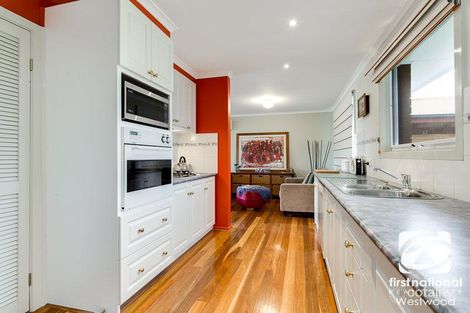 Property photo of 77 Feathertop Drive Wyndham Vale VIC 3024