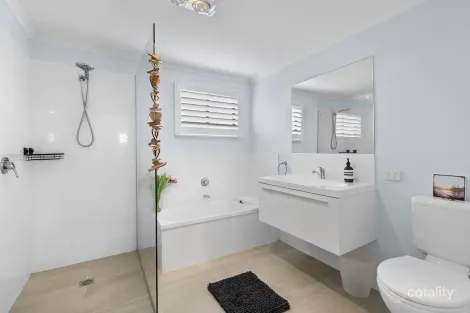 Property photo of 3 Second Street Weston NSW 2326