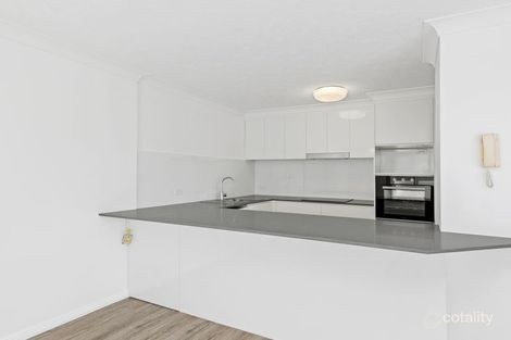 Property photo of 8/15-17 Clark Street Biggera Waters QLD 4216