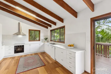 Property photo of 9 Shore Brace Tascott NSW 2250