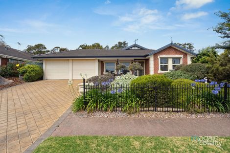 6 Annabelle Dr, Hallett Cove, SA 5158