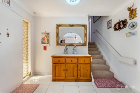 Property photo of 14 Jarrah Avenue Prestons NSW 2170