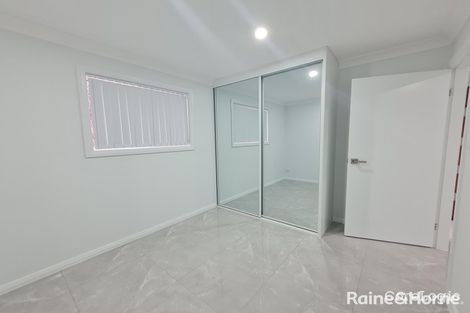 Property photo of 2 Sandra Place Ingleburn NSW 2565