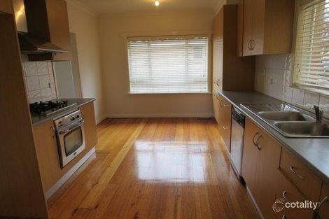 Property photo of 14 Stapley Crescent Chadstone VIC 3148