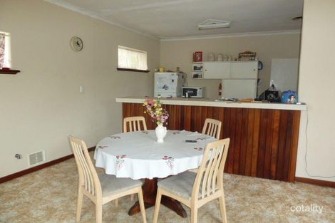 Property photo of 10 Berehaven Avenue Thornlie WA 6108