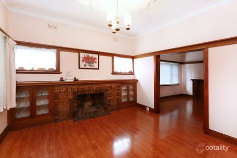 Property photo of 18 Summerhill Road Maidstone VIC 3012