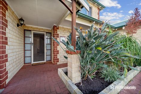 Property photo of 20 Maplewood Green Ellenbrook WA 6069