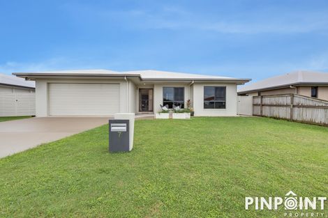 7 Froghollow Dr, Ooralea, QLD 4740