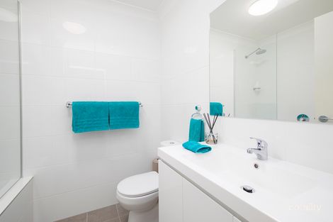 Property photo of 7 Wattlebird Crescent Elermore Vale NSW 2287