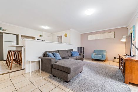Property photo of 3 Winster Close Duncraig WA 6023