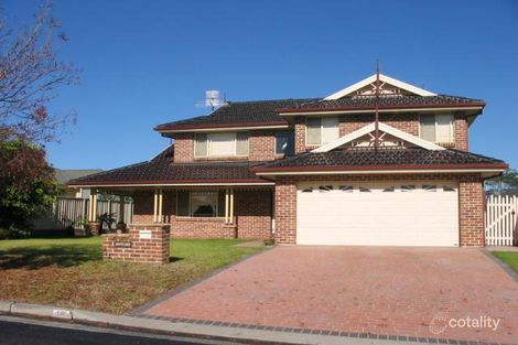 18 Kaye Ave, Kanwal, NSW 2259