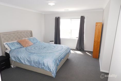 Property photo of 31 Moore Way Lucas VIC 3350