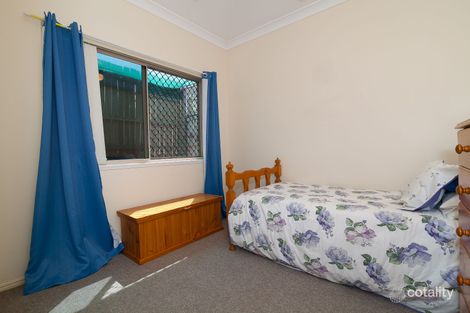 Property photo of 22 Dianthus Place Flinders View QLD 4305
