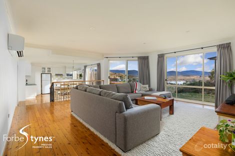 Property photo of 8 Pilot Close Jindabyne NSW 2627