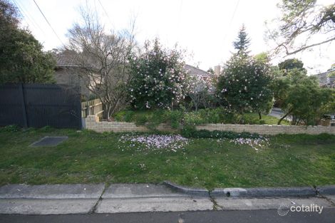 18 Smithdene Ave, Ringwood East, VIC 3135