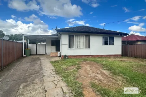 4 Chelsea Dr, Canley Heights, NSW 2166