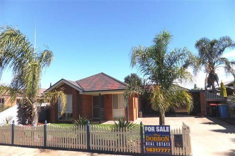 86 Kialla Lakes Dr, Kialla, VIC 3631