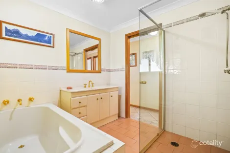 Property photo of 30 Dungullin Way East Kurrajong NSW 2758