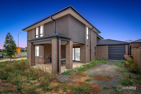 Property photo of 17 Selkirk Way Mickleham VIC 3064