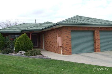 Property photo of 16 Polwarth Place Shepparton VIC 3630