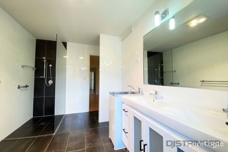 Property photo of 15 Dabchick Drive Burleigh Waters QLD 4220