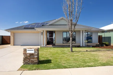 47 Paperbark Dr, Forest Hill, NSW 2651