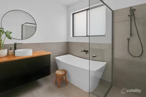 Property photo of 6 Highlands Road Mansfield VIC 3722