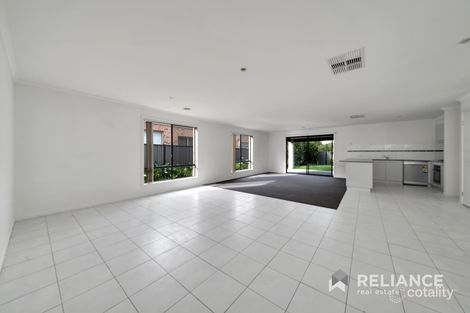 Property photo of 4 Sumac Close Point Cook VIC 3030