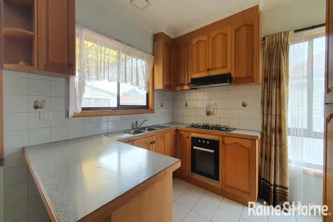 Property photo of 18 Ena Street St Albans VIC 3021