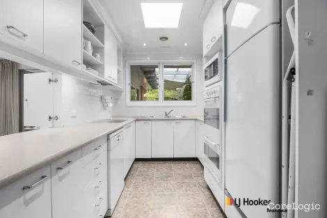 Property photo of 30 Downes Place Hughes ACT 2605