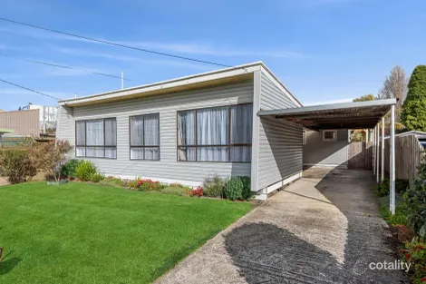 Property photo of 6 Hamilton Court Breakwater VIC 3219
