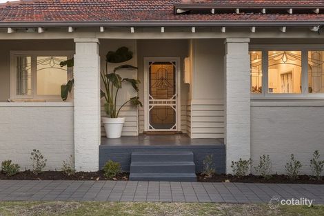 Property photo of 32 Solomon Street Palmyra WA 6157