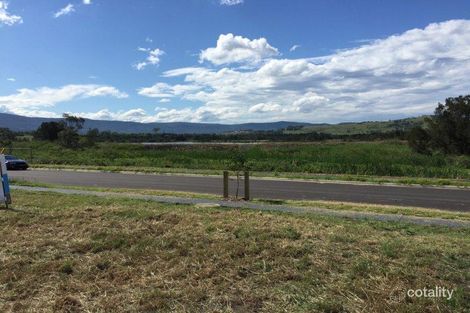 92 Haywards Bay Dr, Haywards Bay, NSW 2530