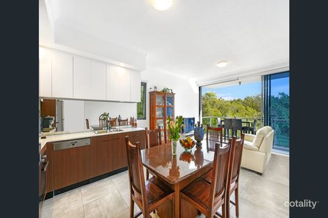 Property photo of 1414/397 Christine Avenue Varsity Lakes QLD 4227